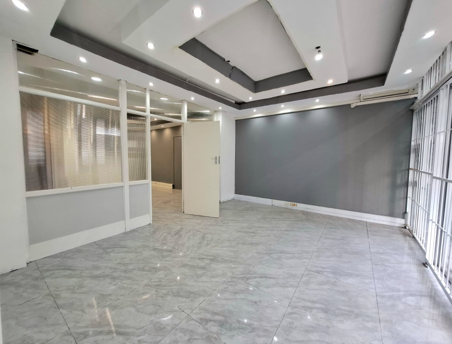 To Let commercial Property for Rent in Oakdale Western Cape